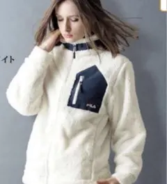 新品タグ付きFILA フリースジャケット ホワイト