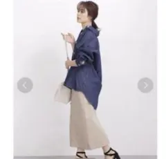 美品　ナノ•ユニバース　多機能超撥水ストレッチマキシスカート　FREE SIZEのサムネイル