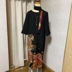 《LL 116cm》 黒留袖リメイク 切替 七分袖 ワンピース 落款のサムネイル