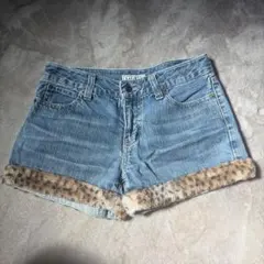 ヒョウ柄　デニムショートパンツ　平成ギャル　レディース　y2k グランジ