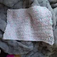 【ハンドメイド】フワフワひざ掛け