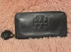 ふ*み様 トリーバーチ 長財布 ラウンドジップ レザー ブラック タッセル