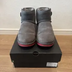 希少 レッドソール UGG ムートンブーツ メンズ M BENI 26グレーのサムネイル