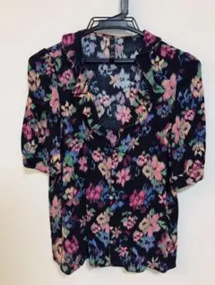 お値下げ！【美品】ZARA TRF 花柄半袖ブラウス