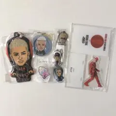 ELLY アクスタ スマホクリーナー グリッターキーホルダーセット