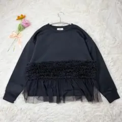 【美品】r.p.s チュールドッキングダンボールプルオーバー 黒フリルスウェットのサムネイル