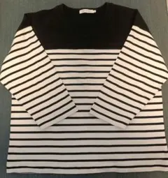 ボーダー長袖Tシャツ