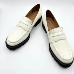 Item thumbnail for item 82a2f222-fb6e-436f-bfdf-910f9fcd04b8