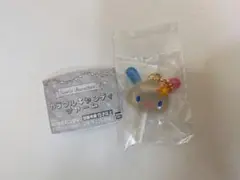 【匿名配送】カラフルキャンディーチャーム　サンリオ　ウサハナ