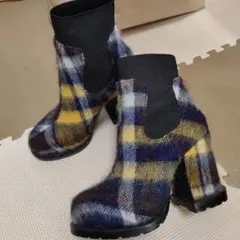 Item thumbnail for item 525cb991-0fcf-4f96-9feb-edf0aad2464d