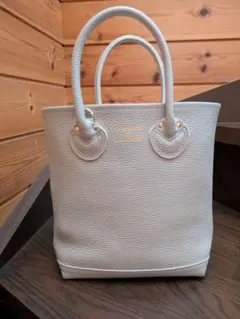 美品！YOUNG&OLSEN シボ革トートバッグ ベージュ A4収納 - メルカリ