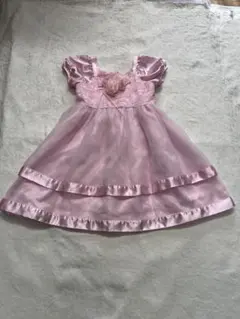 ピンク フリル付きドレス