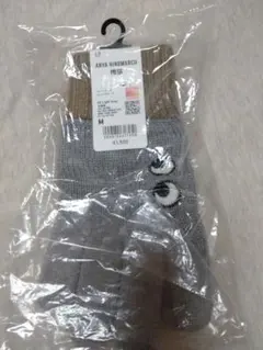 ANYA HINDMARCH ユニクロ ヒートテック ニットグローブ M