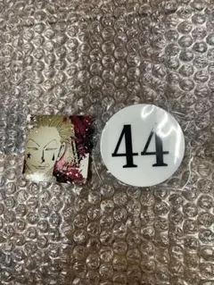 冨樫義博展 HUNTER×HUNTER ナンバープレートアクリルバッジ　ヒソカ