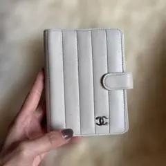 最終値下げCHANEL 手帳カバー ホワイトレザー