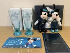 ディズニーシー25周年 ジュビリーガラ ぬいぐるみバッジ&グラス - メルカリ