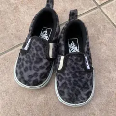 Item thumbnail for item 47c7886b-039e-4a5f-8e8b-72c50164b54f