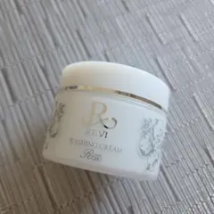 REVI　 ルヴィ　ウォッシングクリーム　洗顔料のサムネイル