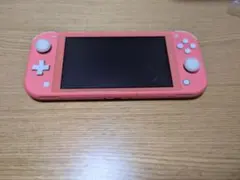 Nintendo Switch Lite コーラルピンク 　ケース付