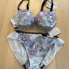 2025年最新】サルートe65の人気アイテム - メルカリ