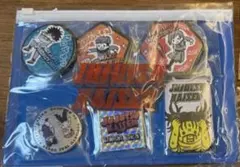 呪術廻戦 ビィズニィズ 缶バッジセット ポーチ付き　スイパラ　オールスター 呪術廻戦 ビィズニィズ 缶バッジセット ポーチ付き スイパラ