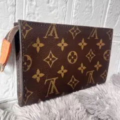 ルイヴィトン　モノグラム　ポッシュトワレット15 ポーチ