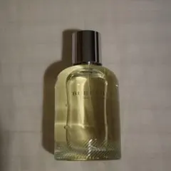 BURBERRY 香水　ウィークエンドフォーウィメン