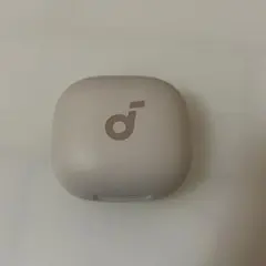 美品☆Anker Soundcore P40i ホワイト　充電ケース