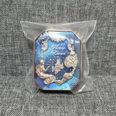 Item thumbnail for item 1fd93d18-89e9-44ef-8d6d-3aecfddda09f