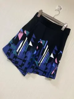 幾何学模様 ラップスカートのサムネイル
