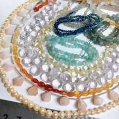 ロ*ぶ様 クリスマスセール✨天然石ビーズの豪華なセットj8