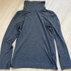 UNIQLO ヒートテック タートルネック アンダーシャツ130cm