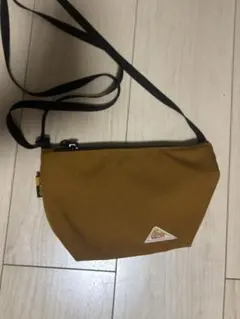 KELTY ブラウン サコッシュ