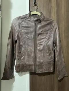 Item thumbnail for item fa374eb2-5879-4bfd-baf1-80518ba0ef36