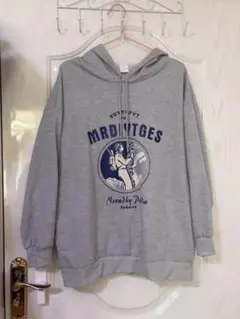 グレー フード付き オーバーサイズスウェット