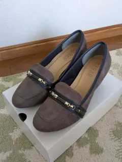 NUOVO スエード グレー ローファーパンプス　XL