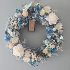 ブルー紫陽花とルリタマアザミのリース ユーカリ - メルカリ
