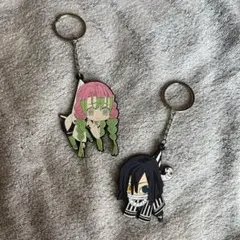 鬼滅の刃　甘露寺蜜璃　伊黒小芭内　ラバーストラップ