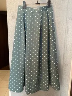 【薄手・軽い・楽】水玉模様 フレアスカート 青緑色　ドットプリントスカート