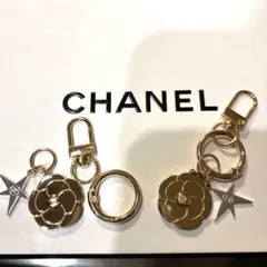 CHANEL フラワーチャーム2 とキーリング2