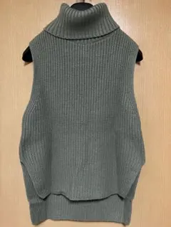 UNIQLO ユニクロ タートルネック ニット ベスト カーキ Mサイズ