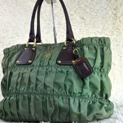 プラダ ナイロン ギャザー ハンドバッグ　トートバッグ　レディース　大容量