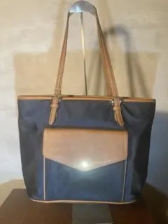 格安　マイケルコース　MICHEAL KORS トートバッグ　肩かけ可能