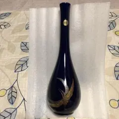 叙勲記念品　官窯染付　花瓶　富士山　宮内庁御用達　皇室紋章　花台 2025年最新】花瓶 叙勲記念の人気アイテム - メルカリ