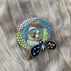 ミナペルホネン　ハンドメイドブローチ
