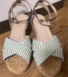 ペリーコサニーのウエッジサンダル‼️