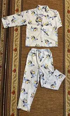 【新品】ブルーイ　パジャマ　長袖　水色　110㎝