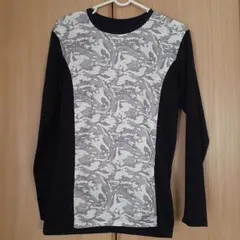 インナーシャツ　柄あり黒