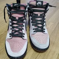 KCDC Brooklyn Skateshop × ナイキSB Dunkハイ28