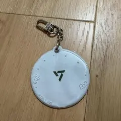 2025年最新】seventeen ウォヌ 缶バッジの人気アイテム - メルカリ